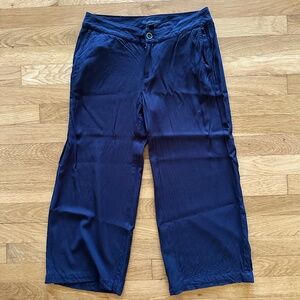 Navy Capri Pant